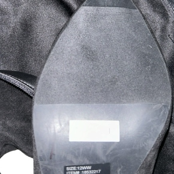 NWOT TORRID Knee Heel Boots, Sz 12 WW - Picture 5 of 5